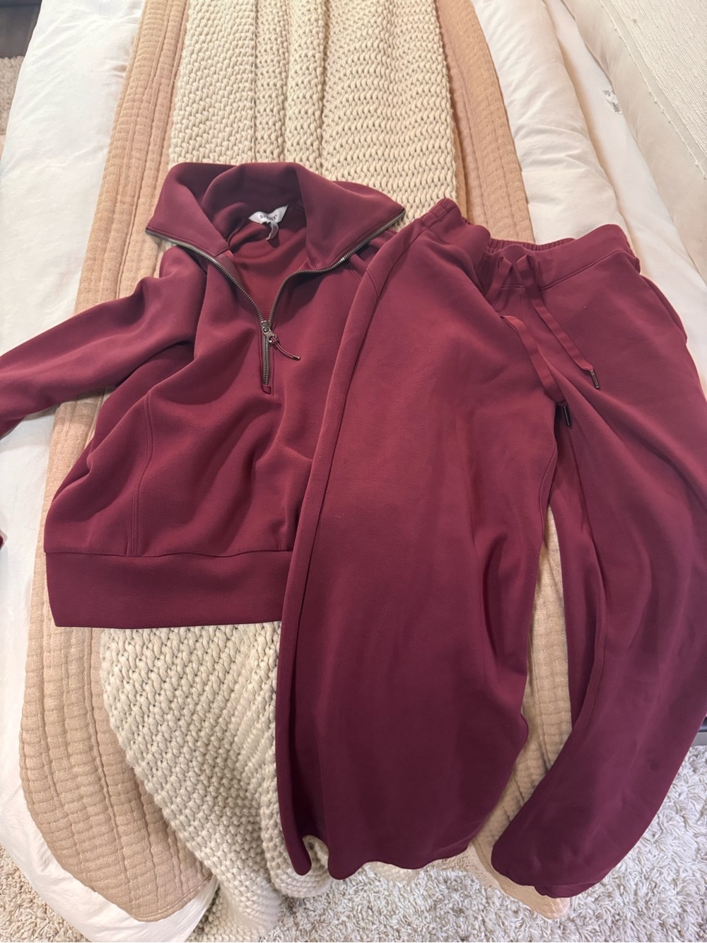 SPANX Wine Burgundy Air Essential wide leg set XS TP